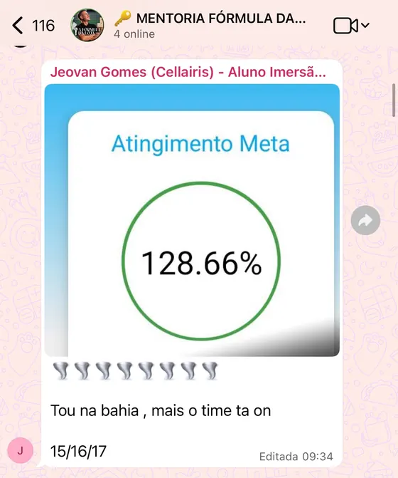 Mensagem de aluno mostrando 128,66% de atingimento da meta
